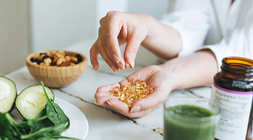 Během období půstu se doporučuje kompenzovat nedostatek vitamínů a minerálů pomocí doplňků stravy.